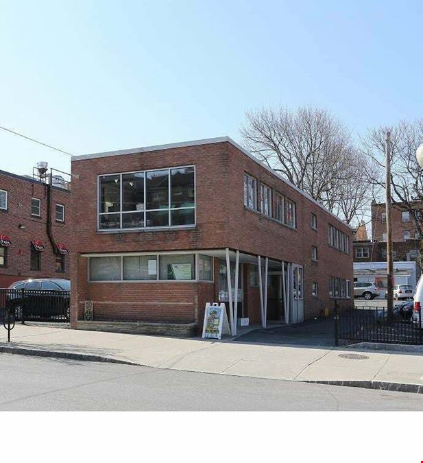 255 Lark St