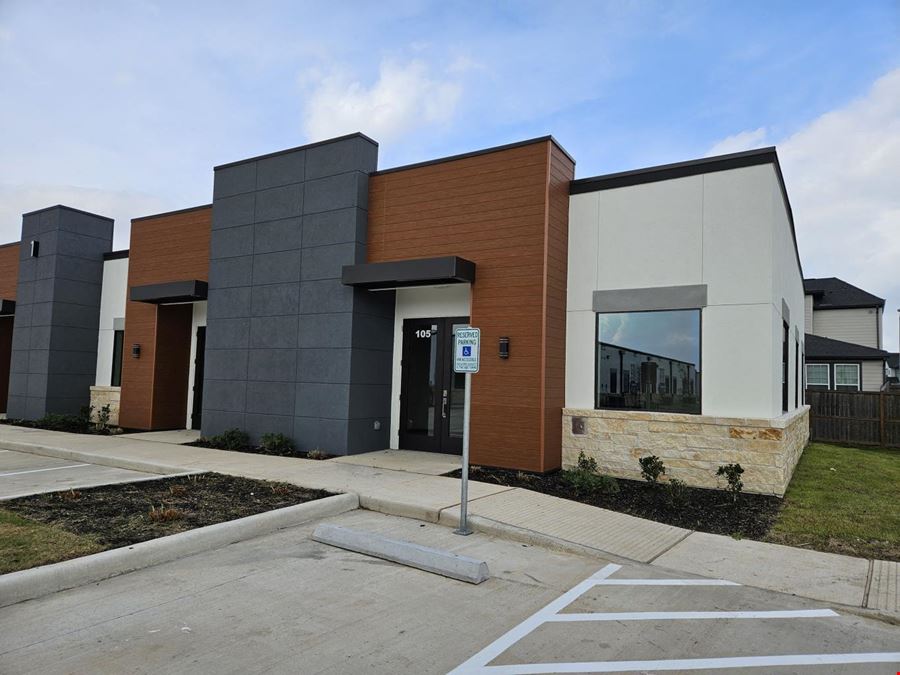 5151 Meadow Ranch Suite 105 Richmond, TX 77407