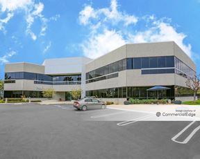 Placentia Office Park - 701 & 711 Kimberly Avenue