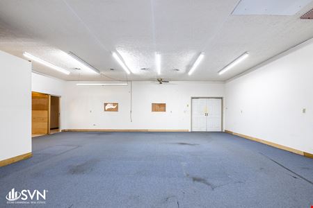 9,736 SF Warehouse w/Office For Lease