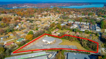 Move-In Ready 9,606 SF Church on 3.8 Acres by Hwy 58 and Hwy 153