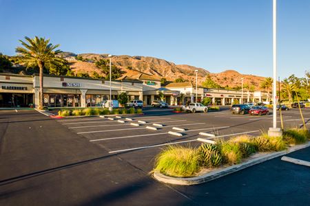 Retail space for Rent at GREEN RIVER PROMENADE (Strip Center) in Corona