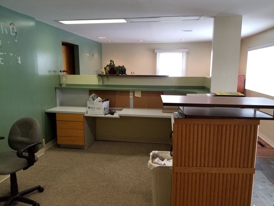 3800 Harlem Road - 1,375+/- SF Office Space