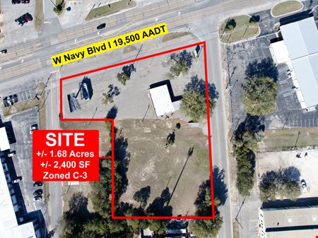 Commercial space at 3301 W Navy Blvd in Pensacola