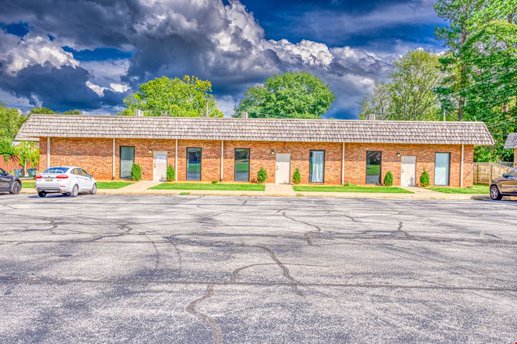 Chisholm Road Office Suites 2222 Chisholm Rd, Florence, AL 35630