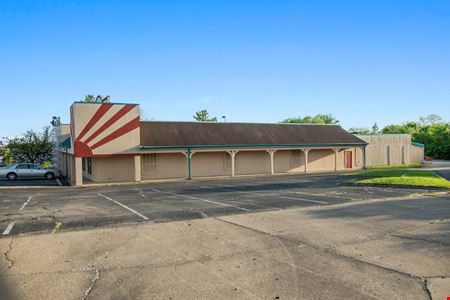 7567 Mall Road