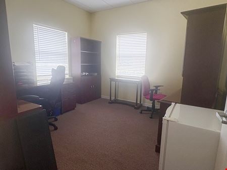 1,450 sf professional office for lease in Venice