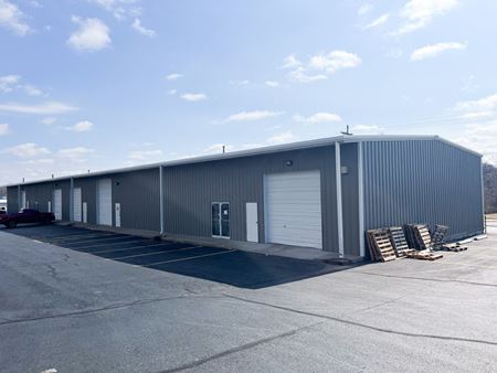 Industrial space for Rent at FOR LEASE: 2,500 SF Warehouse Space in Ozark in Ozark