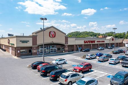 Retail space for Rent at North Plaza in Parkville