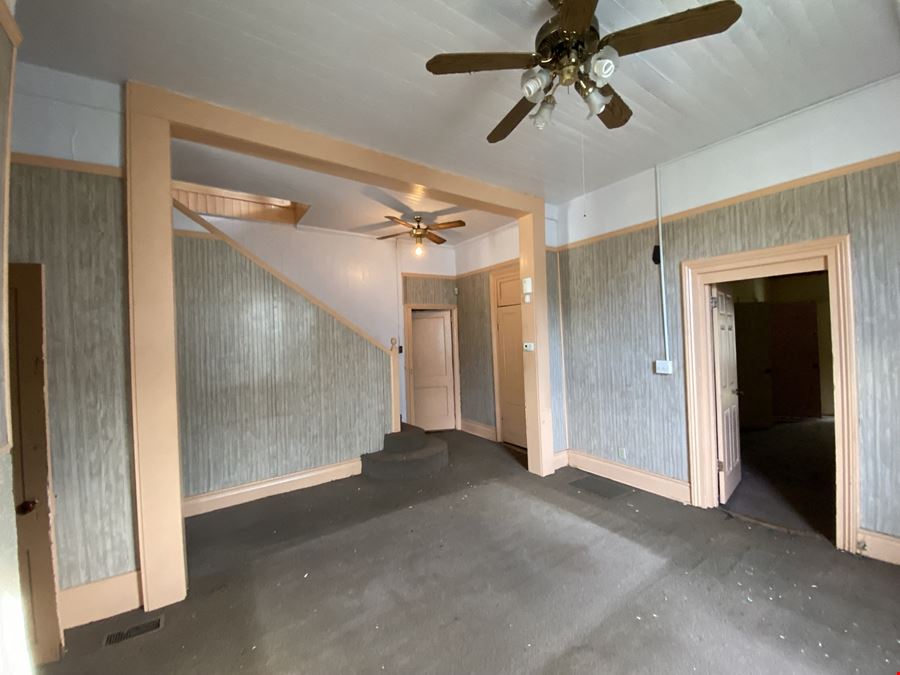 314 Walton Way