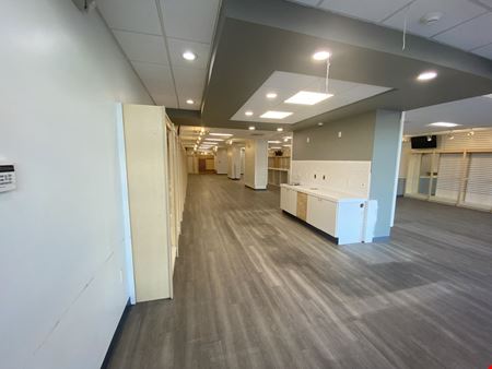 60 LaSalle Rd