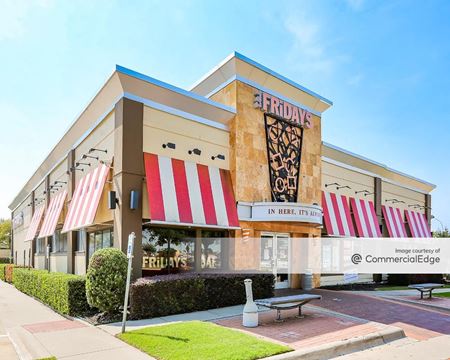 Retail space for Rent at Cooper Street Plaza in Arlington