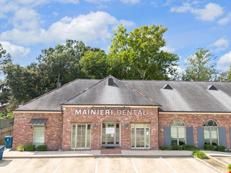 2,500 SF Dental Office Condo near Perkins & Siegen Intersection