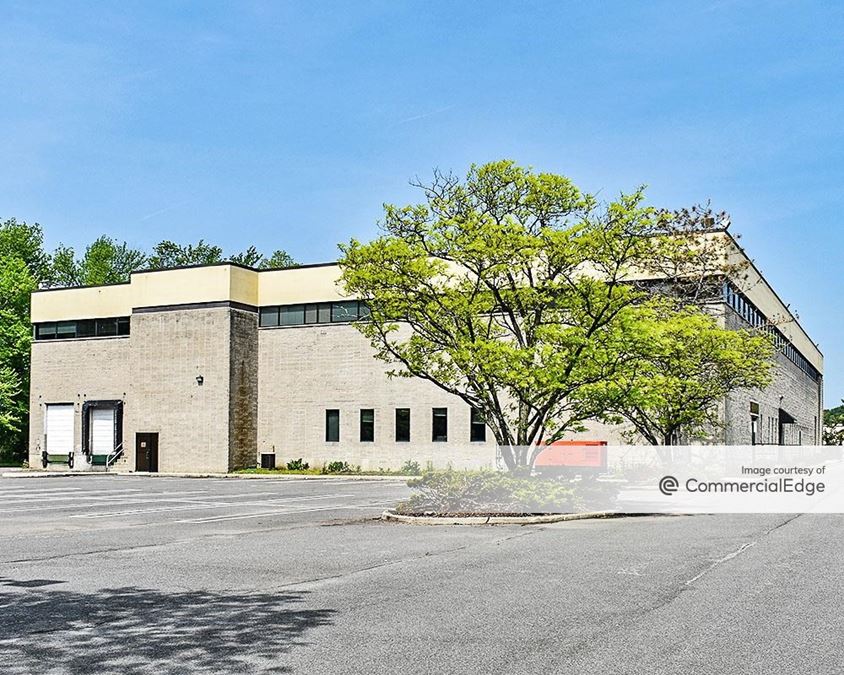 40 Eisenhower Drive