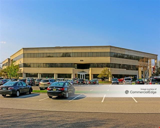 Commerce Center
