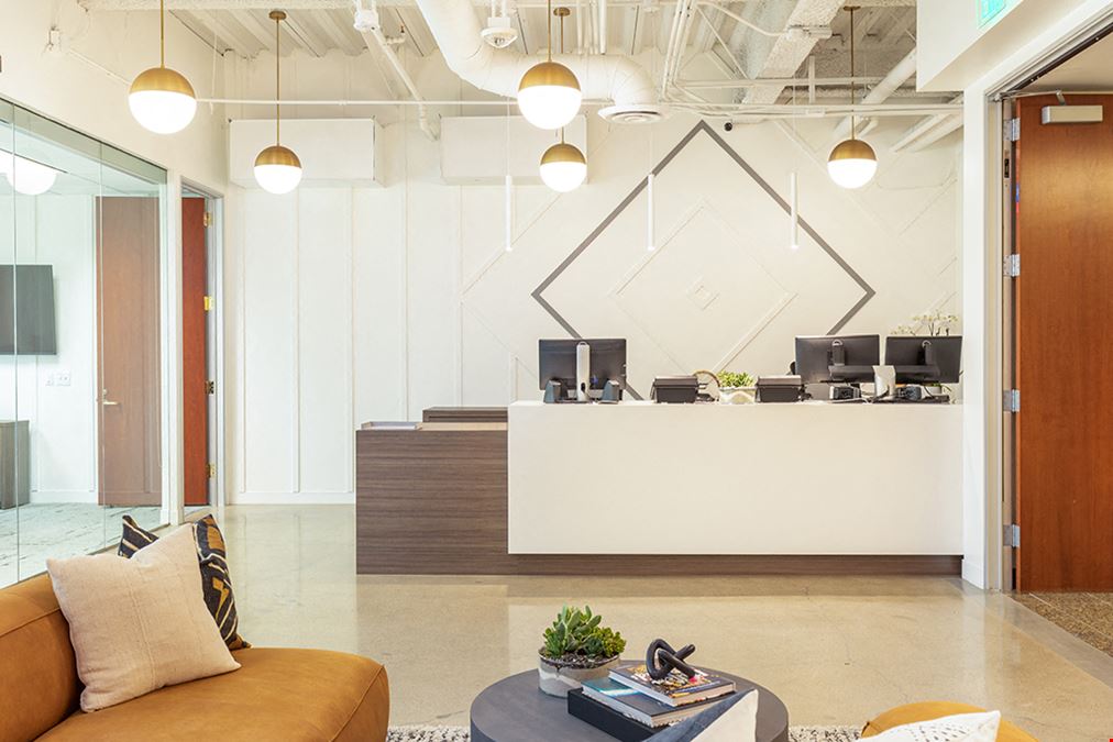 Premier Workspaces - MR1 - Mission Viejo