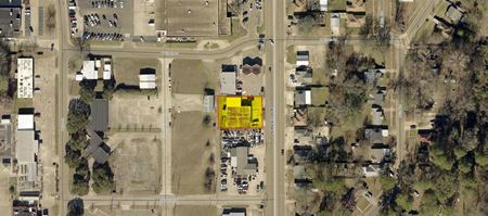 Retail space for Sale at 4,500 Sq. Ft. Building on N Robison Rd in Texarkana