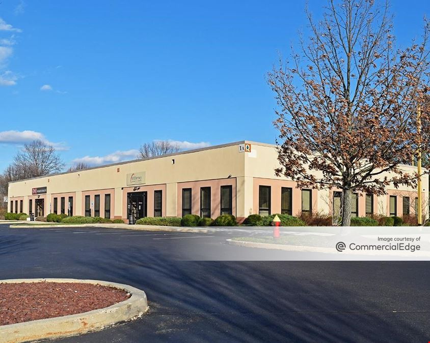 Quakerbridge Plaza