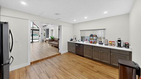 400 N Wymore Road