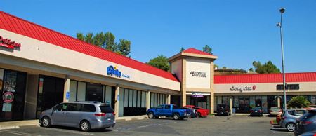 Retail space for Rent at Reddy Plaza in Santa Clarita