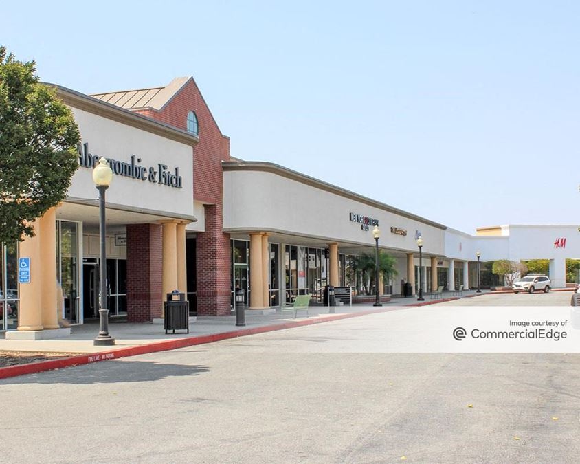 Gilroy Premium Outlets