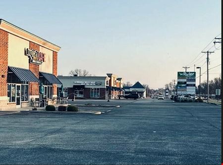 Monticello Plaza