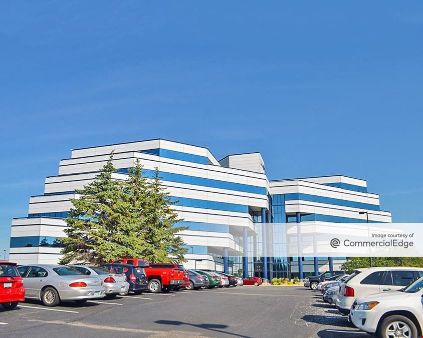 Broadway Corporate Center - Broadway Place West