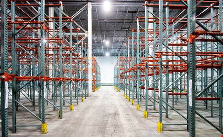 81,919 - 224,878 SF for Sale/Lease | 1556 W. 43rd Street, Chicago