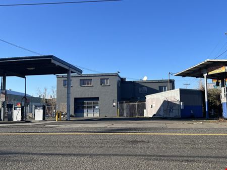 Industrial space for Rent at 2528 SE Holgate Blvd in Portland