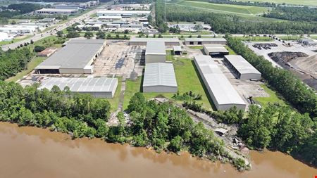 Prime Industrial Opportunity: 25-Acre Site with 300,000+ SF of Existing Warehouse Buildings