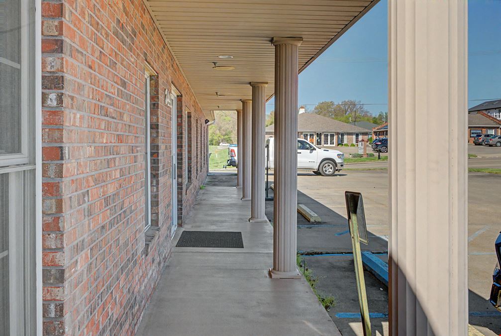 2441 Myra Dr