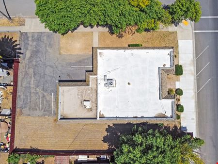 ±2,878 SF Office Building in Lindsay, CA