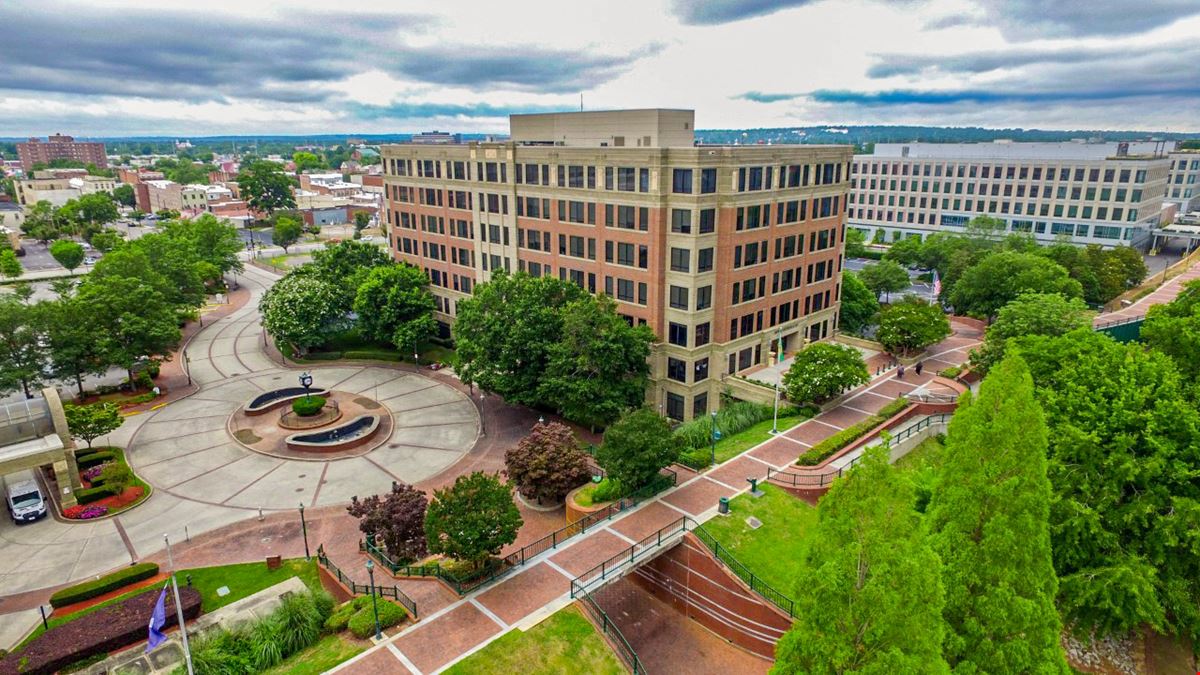 AUGUSTA RIVERFRONT CENTER