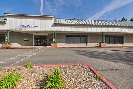 Ken’s Korner Shopping Plaza