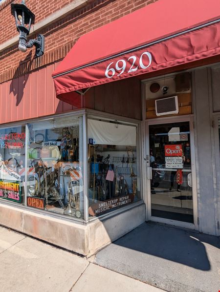 Value-Add Prime Oak Park Retail Opportunity