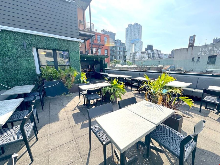 128 Metropolitan Ave
