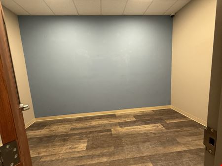 Multi-Tenant Retail Building & Commercial Land
