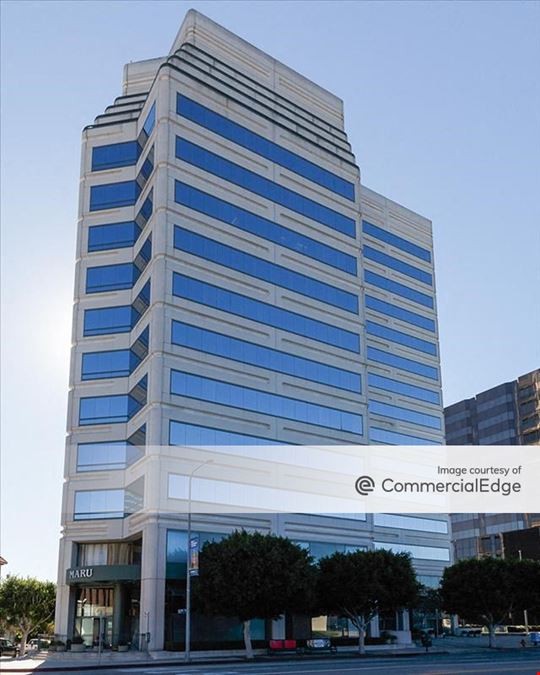 12400 Wilshire