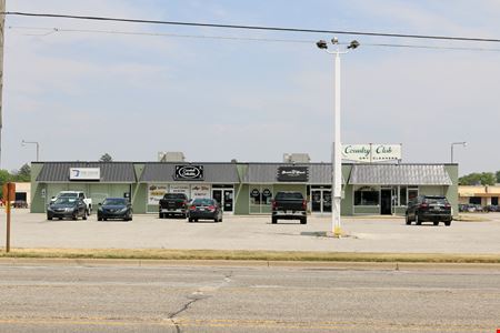 Retail space for Sale at Block's Plaza in Saginaw