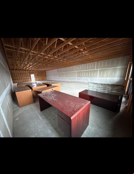 Anchor Plaza | Combined 3,569 SF