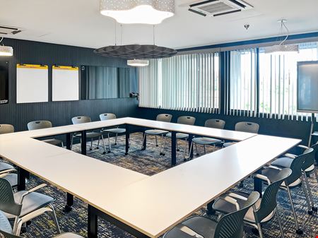 Office space for Rent at Regus - Palm Springs - Canyon Dr in Palm Springs