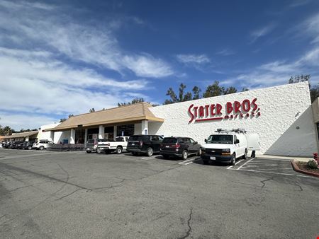 Lakeshore Plaza