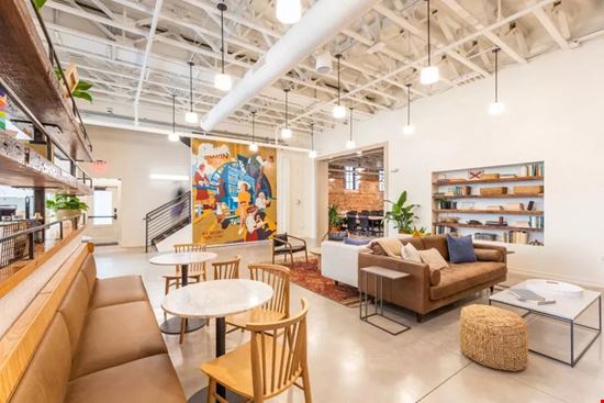 Common Desk - Wilmington