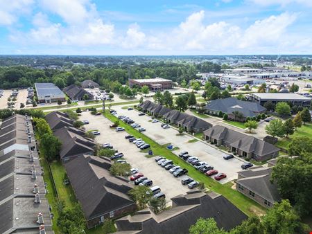 Sherwood Commons Office Center: Move-In Ready Suite for Lease
