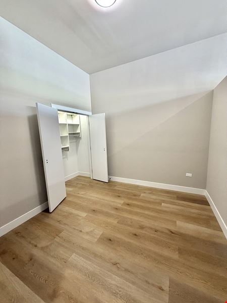 5151 N Lincoln Ave, Unit 101
