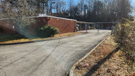 Dispatch/Service Facility with Office and Fenced Yard - I-40 at Harriman