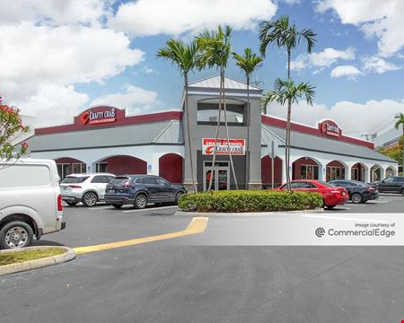 Retail space for Rent at Prado Shopping Center in Miami