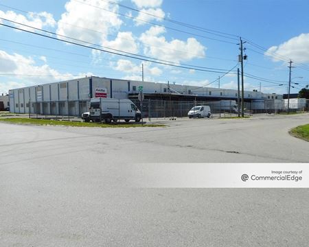 Industrial space for Rent at 3510 NW 60th Street & 5959 NW 35th Avenue in Miami