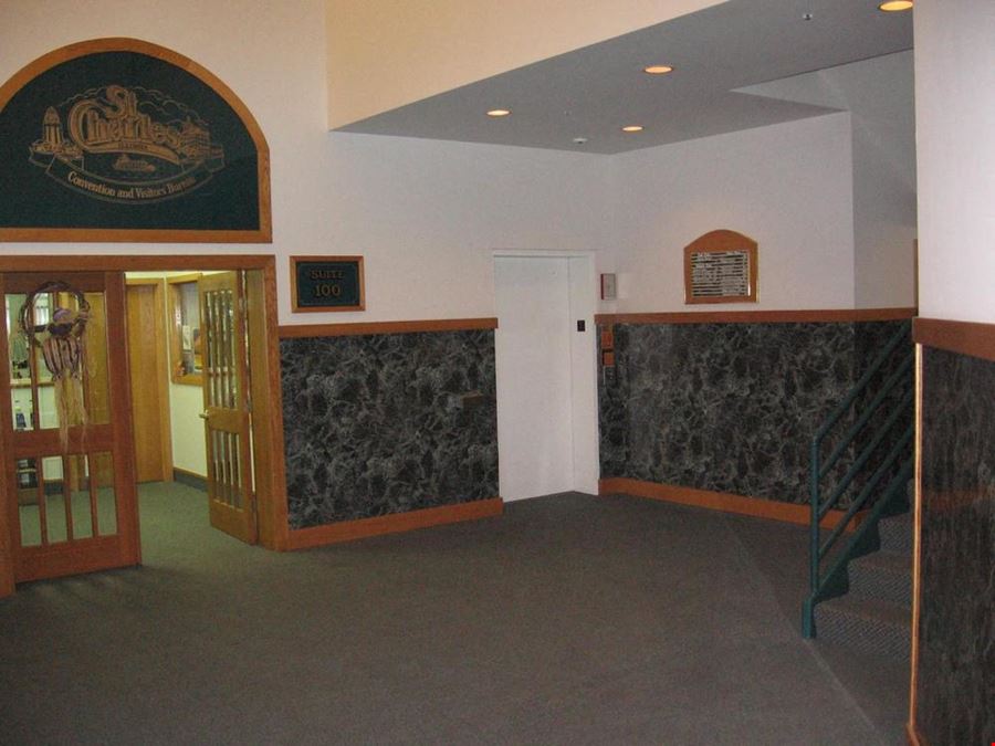 Charleston Ctr Office Suites