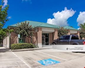 The Offices at Lake Pointe